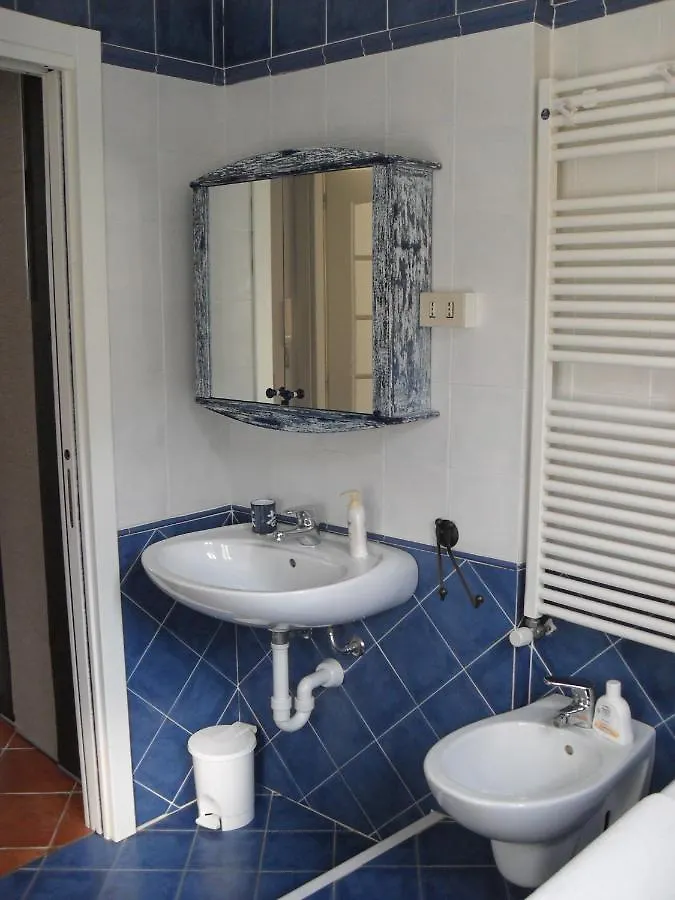 Il Pozzo E Il Melograno Bed & Breakfast Finale Ligure